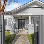 House On Drummond