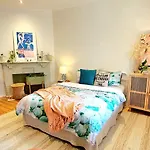 Ballarat Holiday Homes - Grant Street Cottage - Natural, Boho, Coastal Vibe - 2 Kms From Sovereign Hill - Sleeps 1 To 6