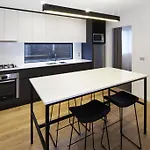 Lakes Edge Apartments