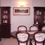 Ardenlee Bed And Breakfast