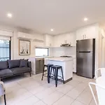 Nrma Ballarat Holiday Park