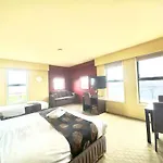 Comfort Inn & Suites City Views