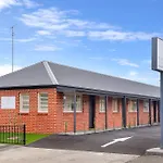 Newington Apartments