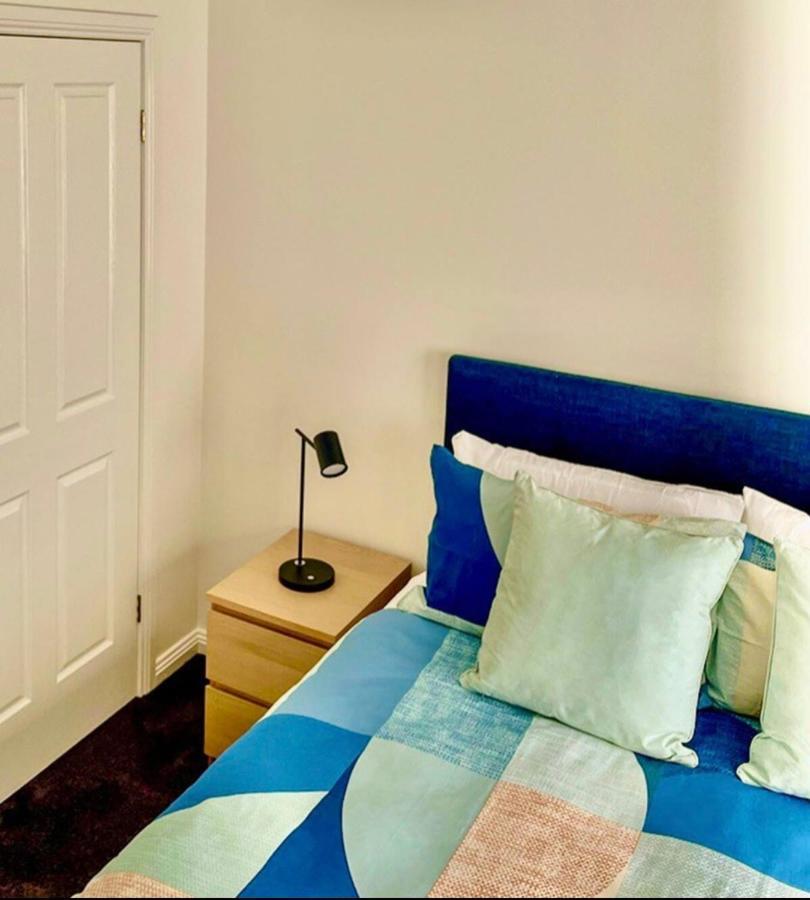 Cbd 2 Bd Townhouse Talbot Terrace Holiday home