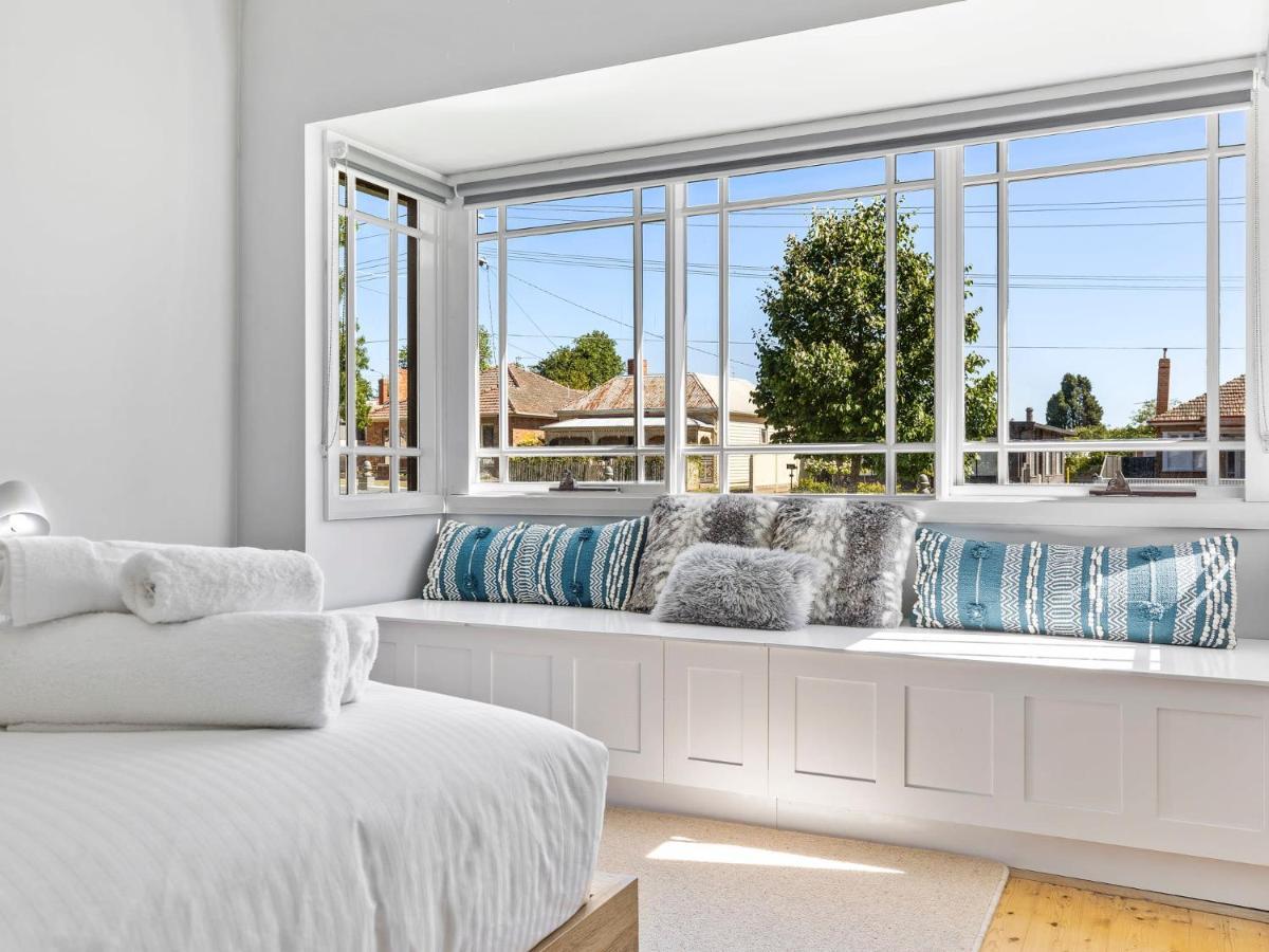 Holiday home Stunning 4br In The Heart Of - Pet Friendly & Fast Wifi