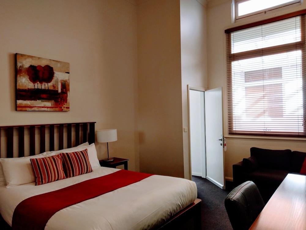Hotel Ansonia On Lydiard