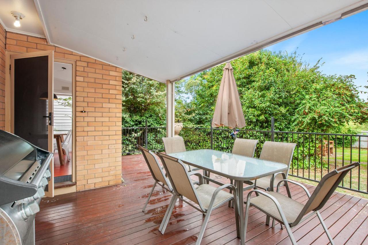 Family Friendly, Sleeps 8, Big Backyard, Pet Friendly Holiday home