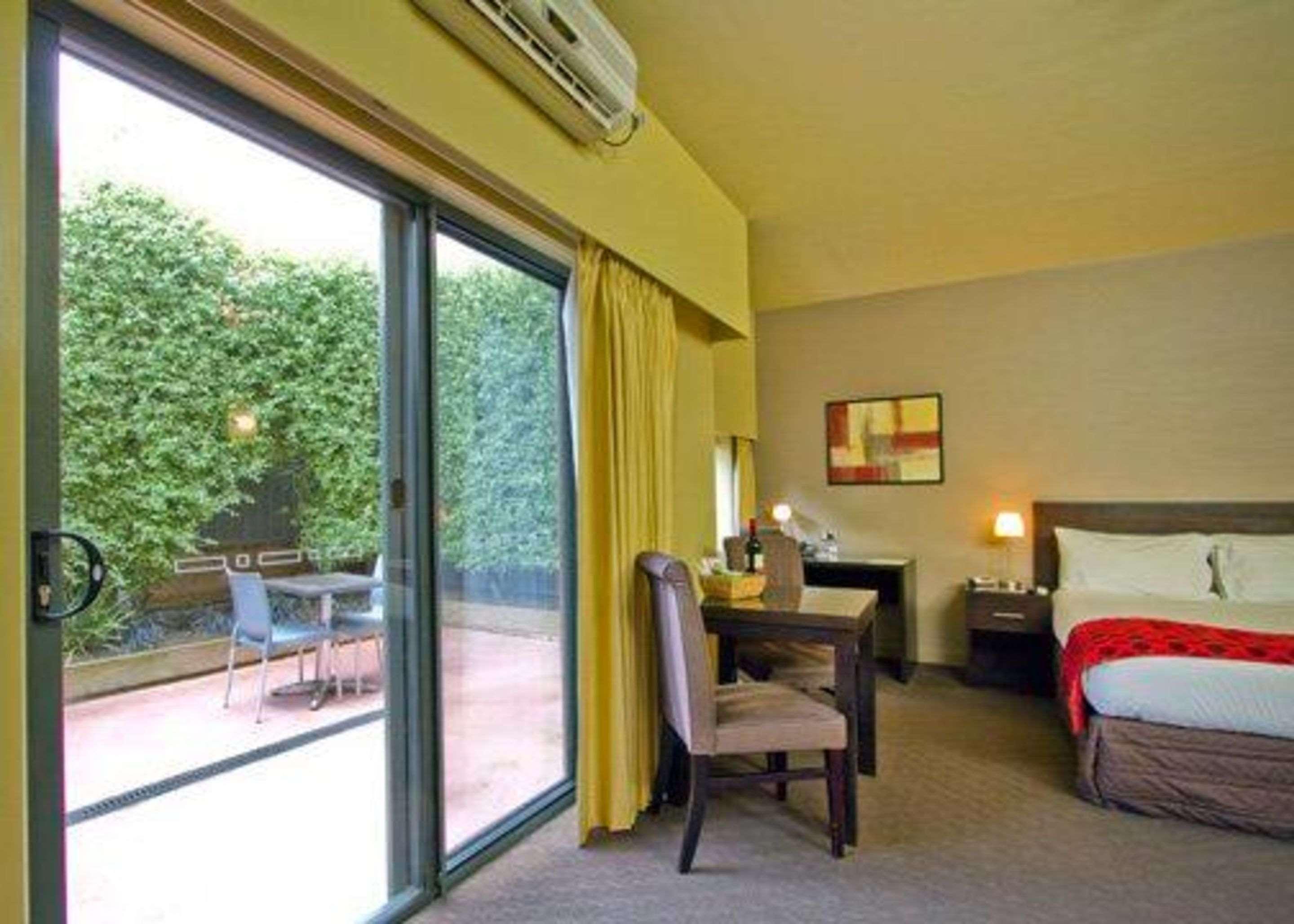Comfort & Views Hotel Ballarat