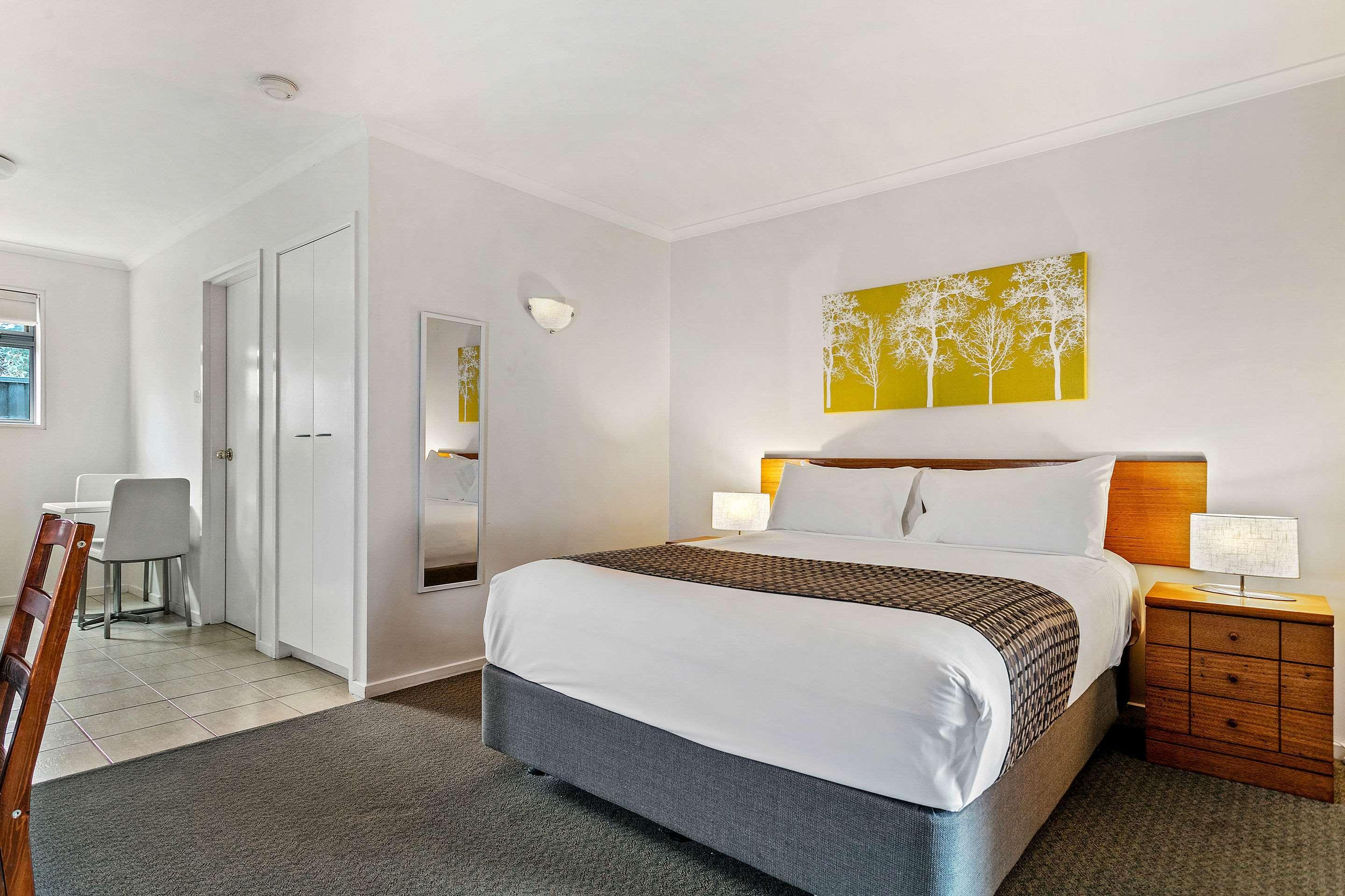 Hotel Quality & The Menzies