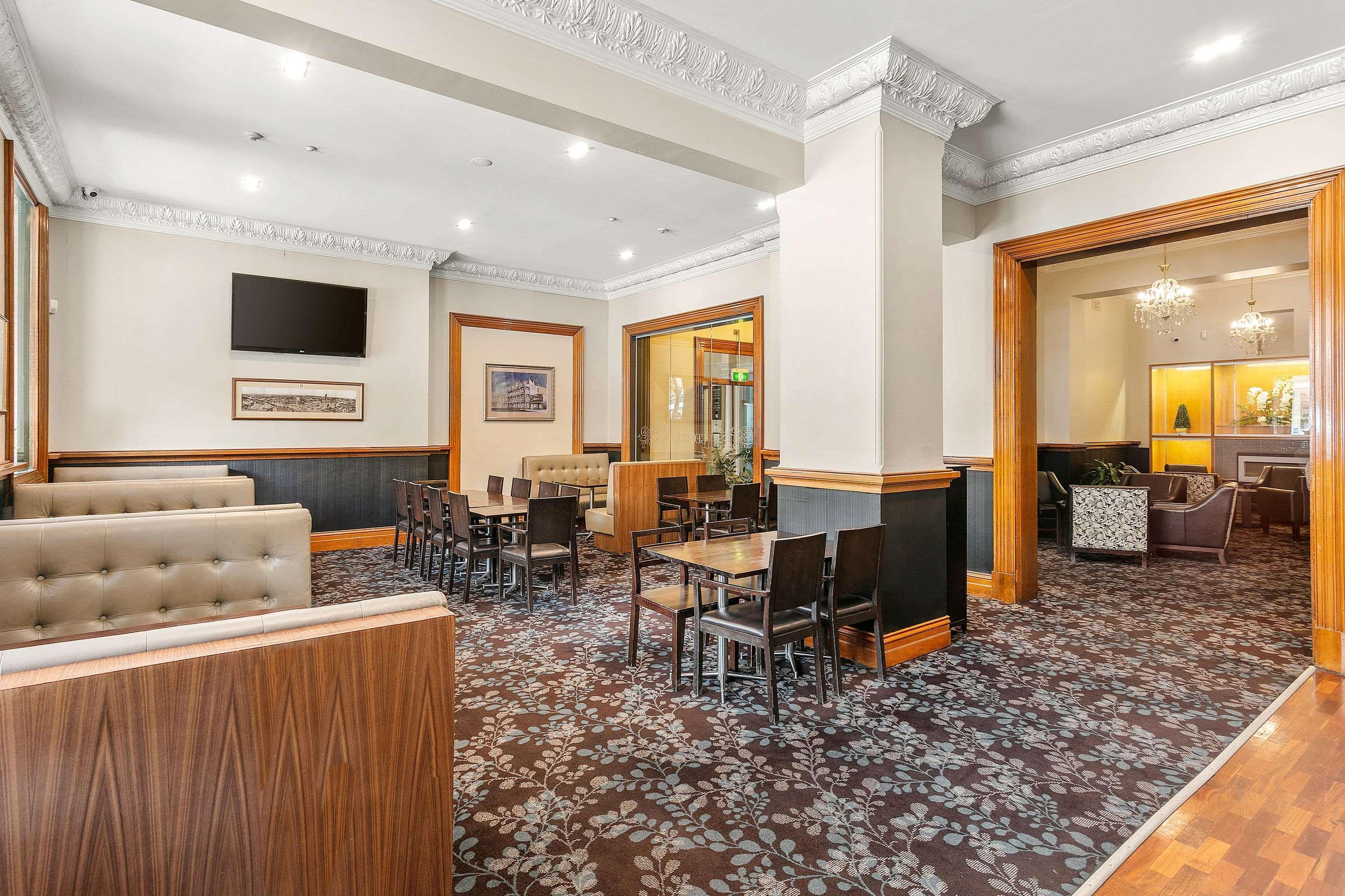 Quality The George 4*