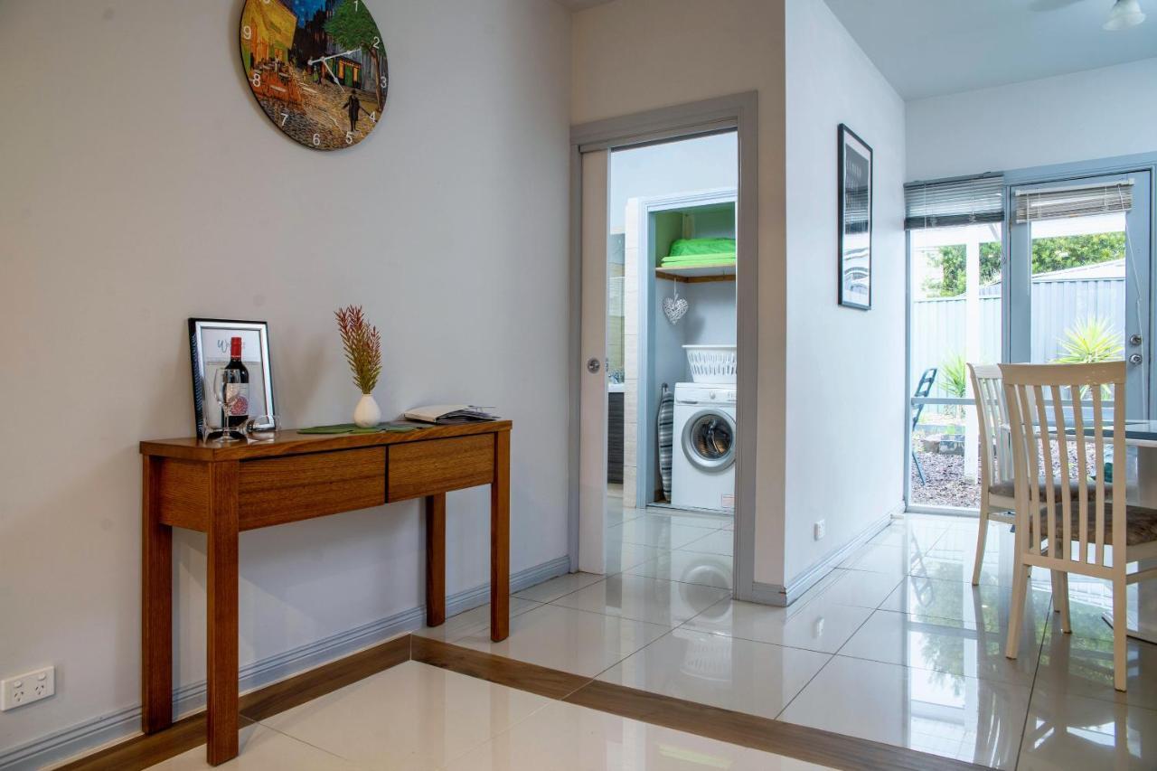 Golden Point Holiday home