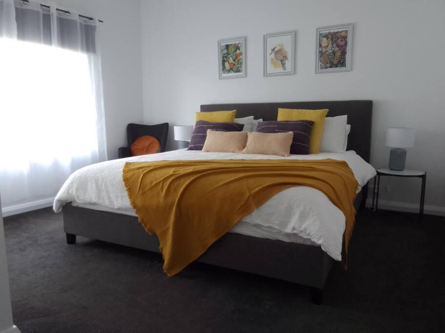Holiday home Eureka Charming Comfy And Peaceful Only 2 Minutes From Cbd