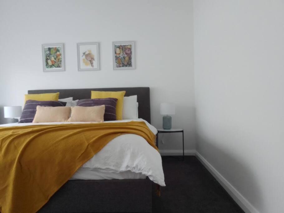 Eureka Charming Comfy And Peaceful Only 2 Minutes From Cbd Holiday home