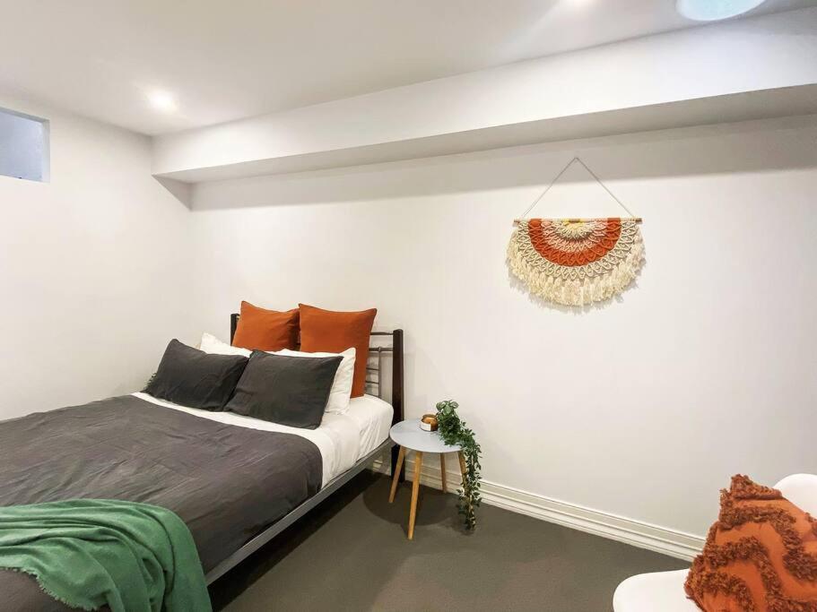 So Central! 3 Bedroom *
