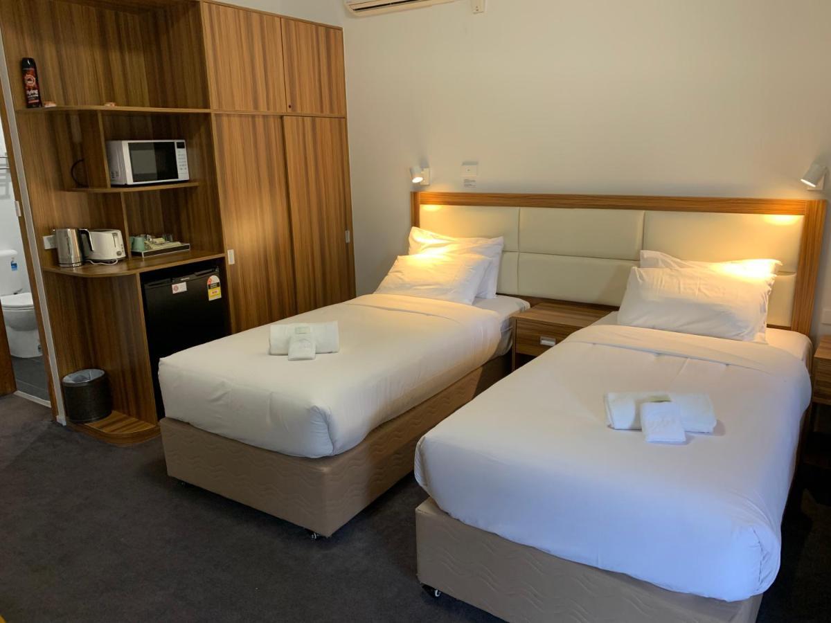 Miner's Retreat 3*