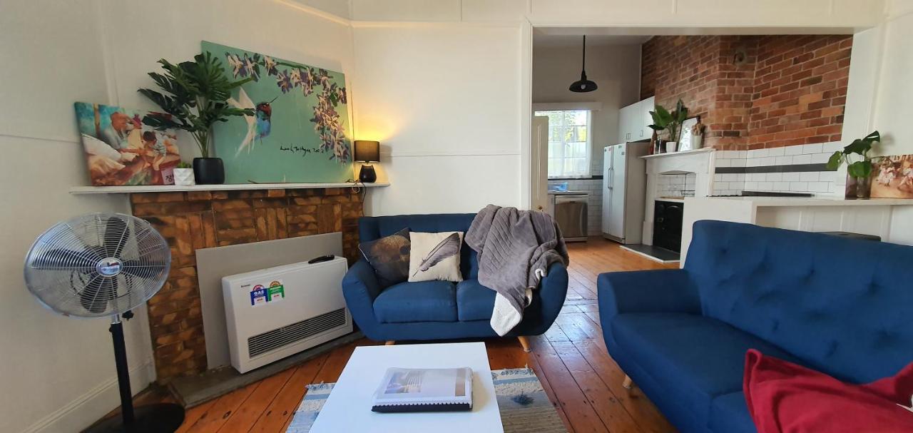 Betty The Renovated - And Warm Apartment Ballarat