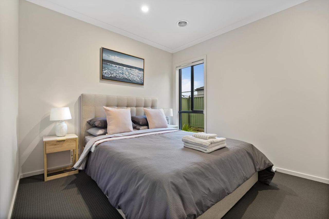 Holiday home Modern Oasis: Stylish 3br Retreat Near Mall