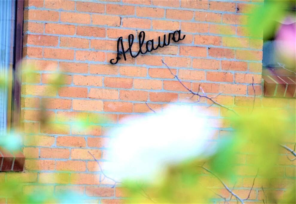 Allawa- & Cosy Art Deco Holiday home *