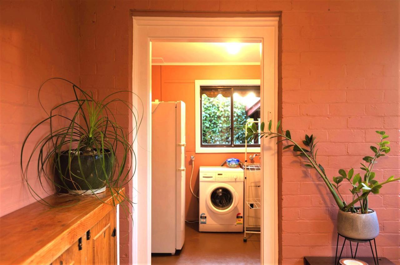 Allawa- & Cosy Art Deco Holiday home Ballarat