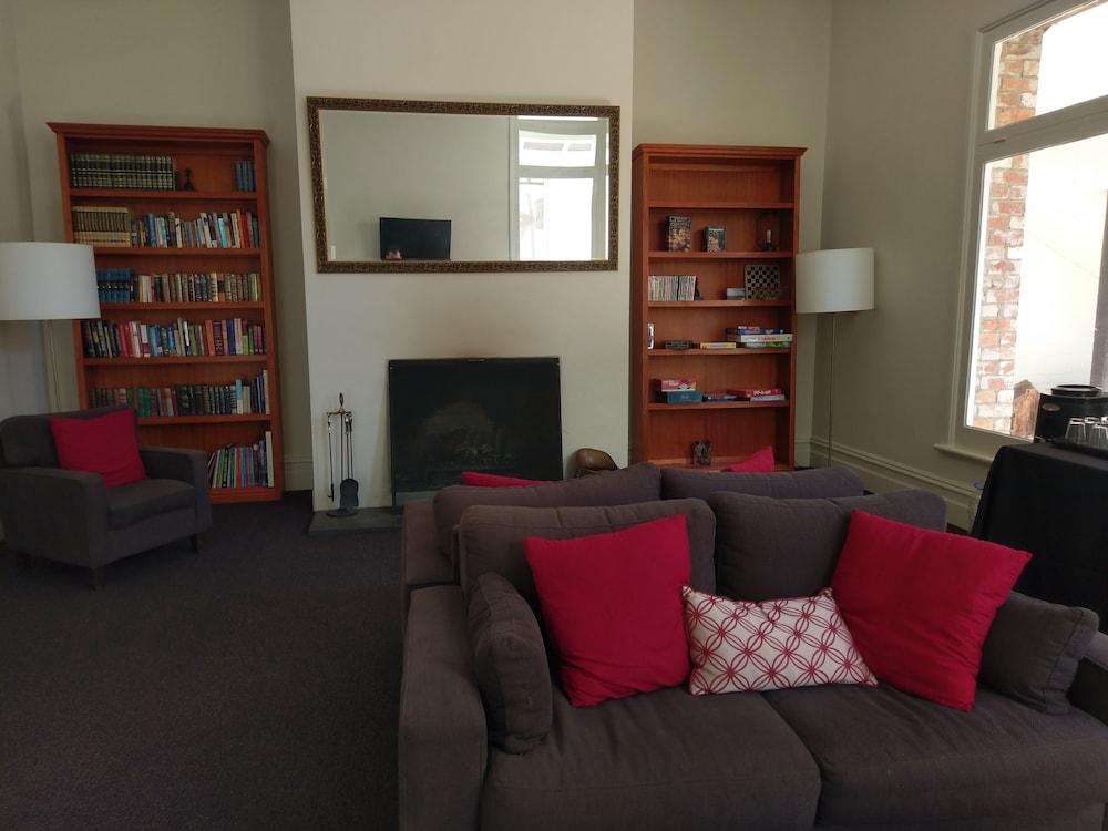 Ansonia On Lydiard Hotel Ballarat