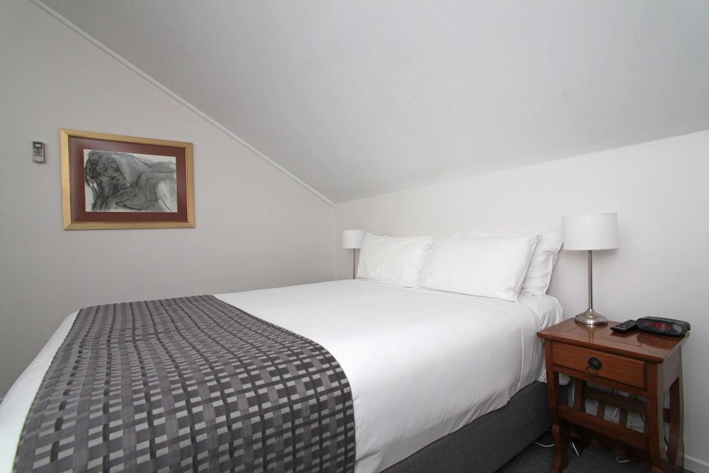 Quality & The Menzies Hotel Ballarat