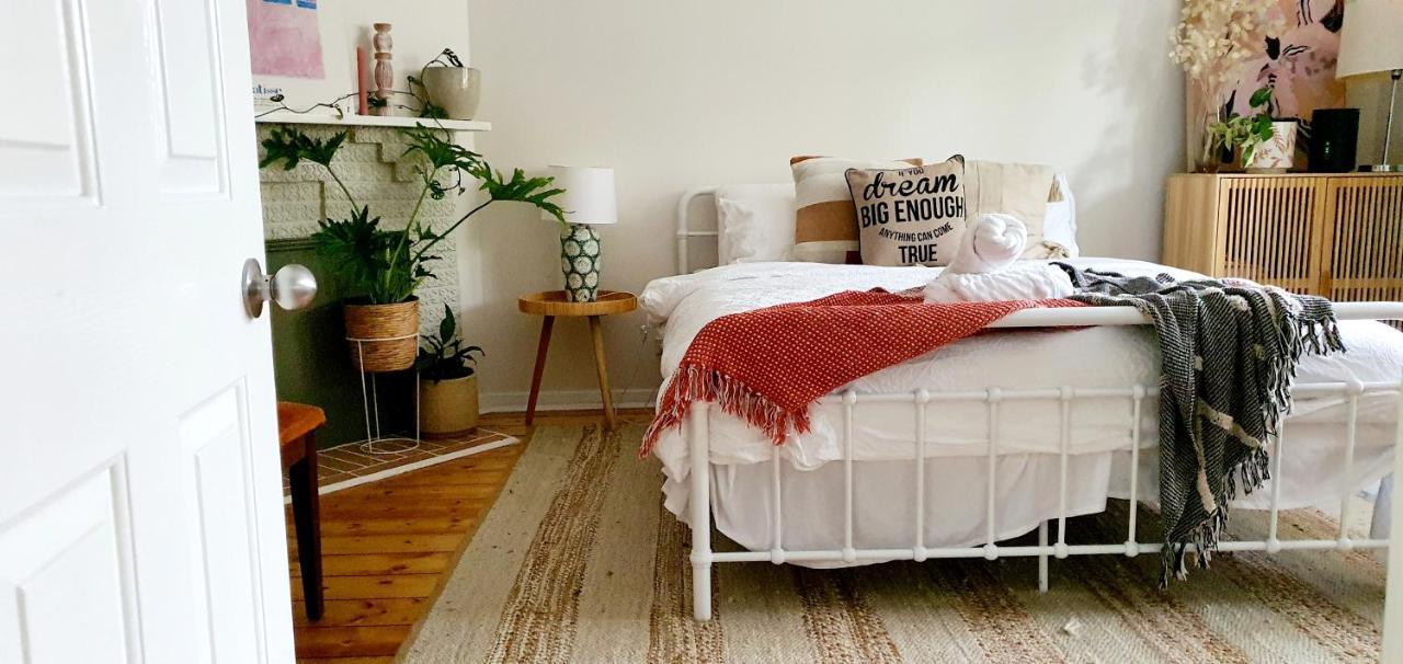 - Grant Street - Natural, Boho, Coastal Vibe - 2 Kms From Sovereign Hill - Sleeps 1 To 6
