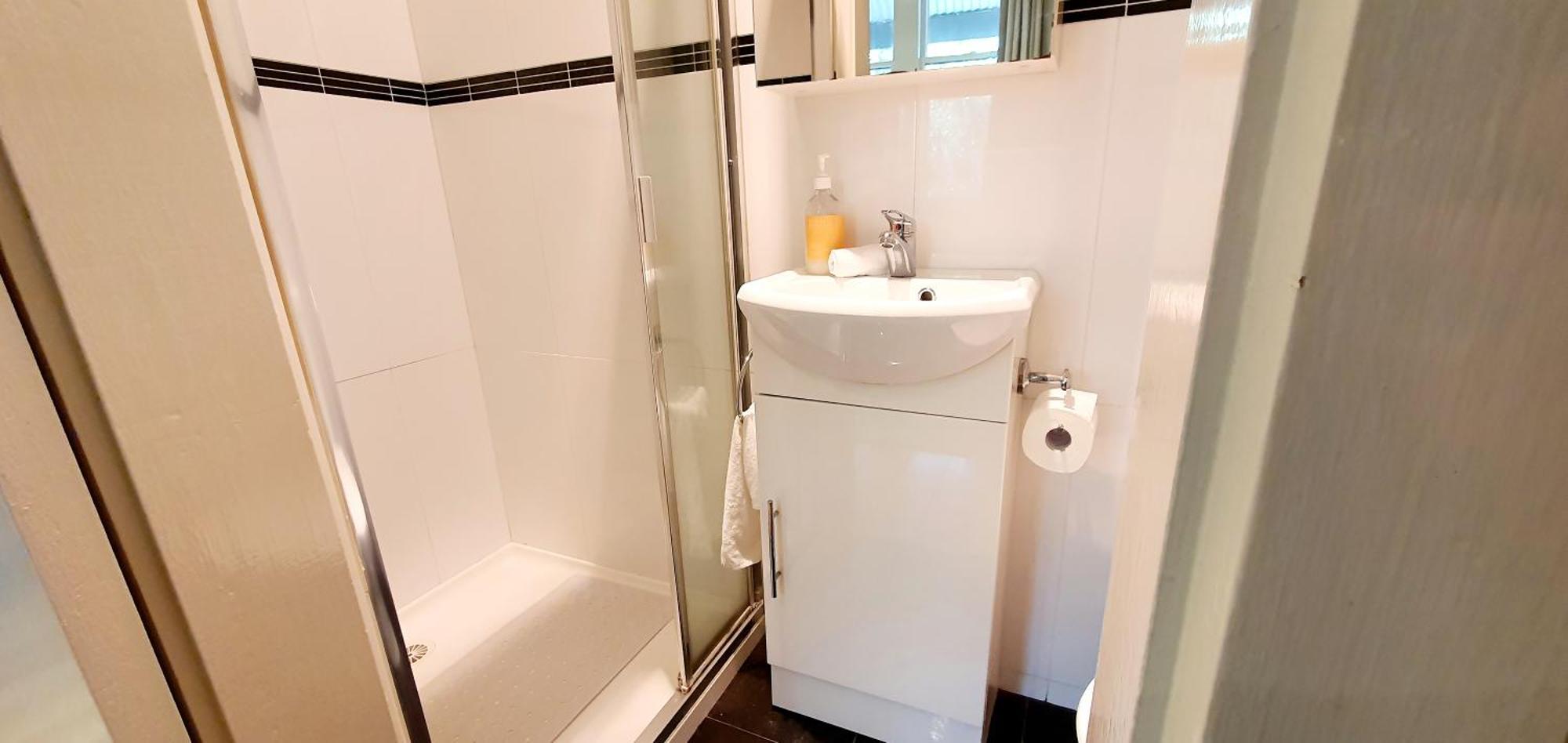- Grant Street - Natural, Boho, Coastal Vibe - 2 Kms From Sovereign Hill - Sleeps 1 To 6 *
