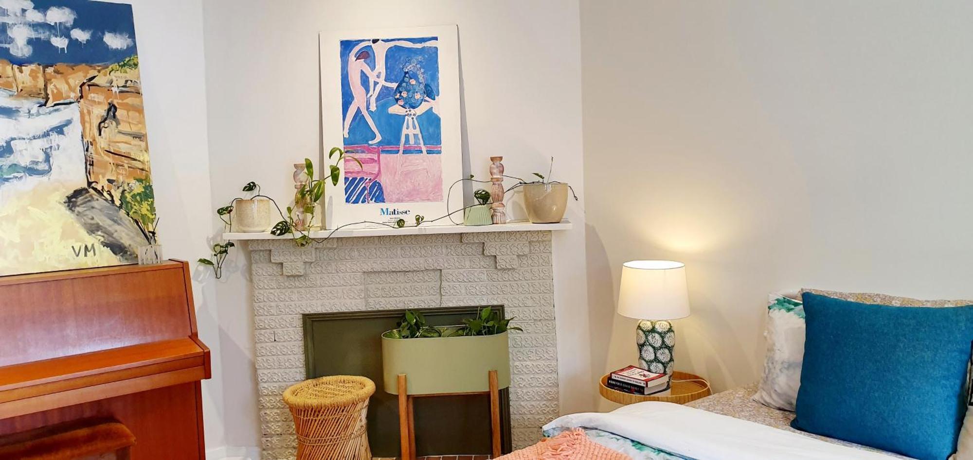 Holiday home - Grant Street - Natural, Boho, Coastal Vibe - 2 Kms From Sovereign Hill - Sleeps 1 To 6 *