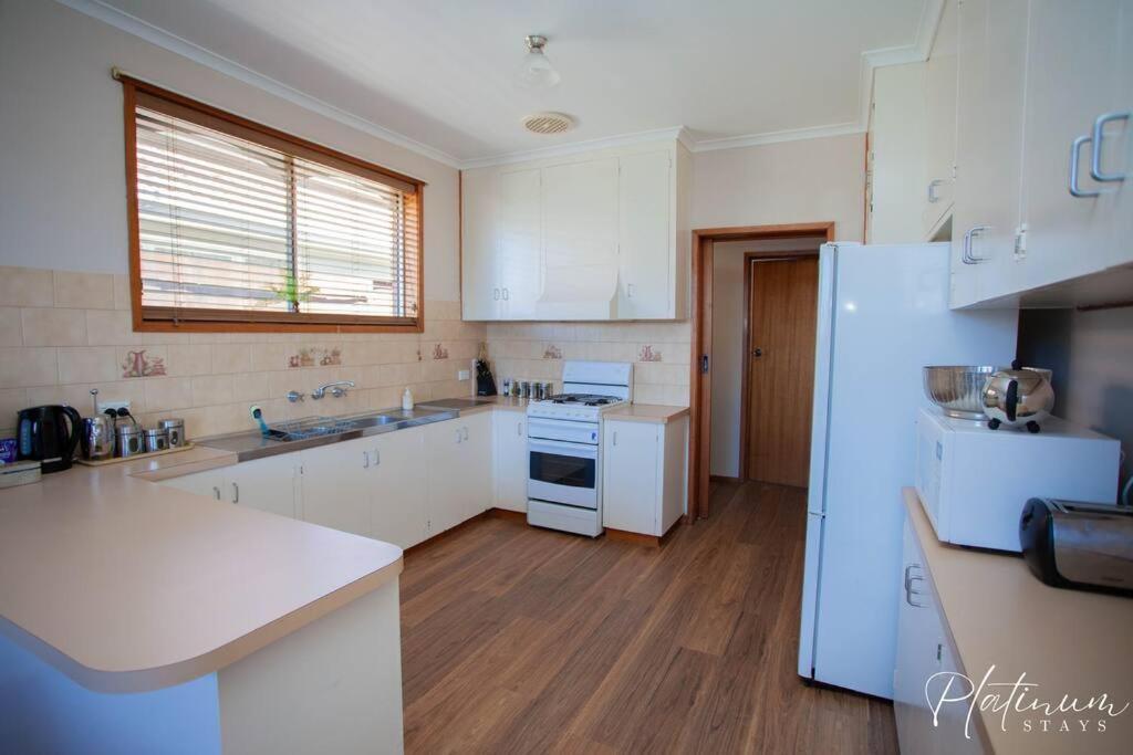 Holiday home Retreat On Claxton