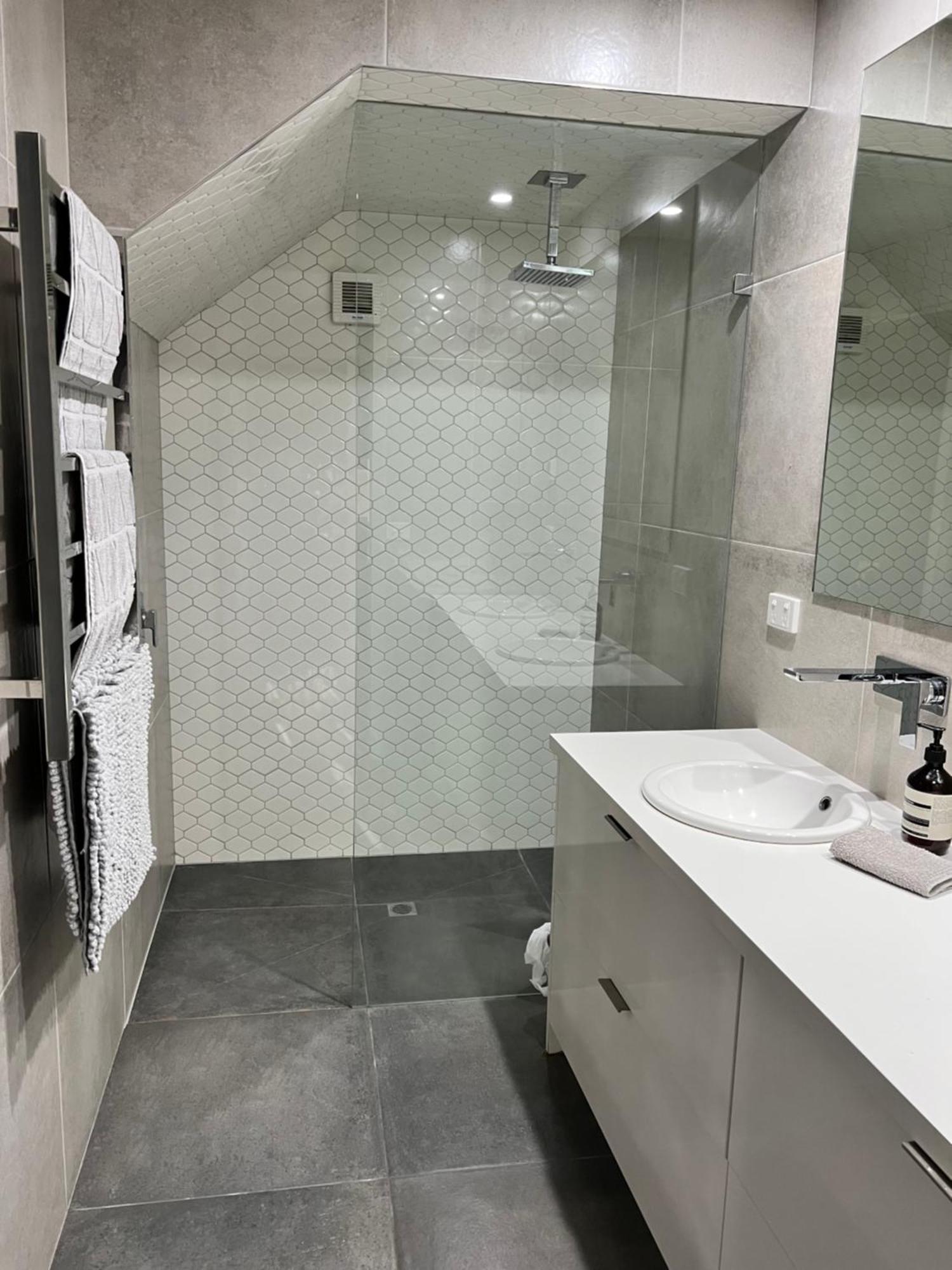 Inner City Pad Apartment *