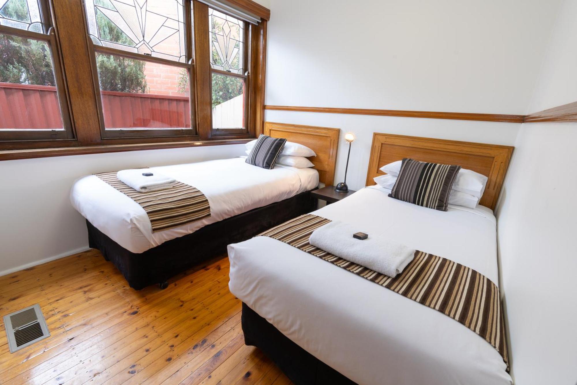 Sovereign Park Motor 4*