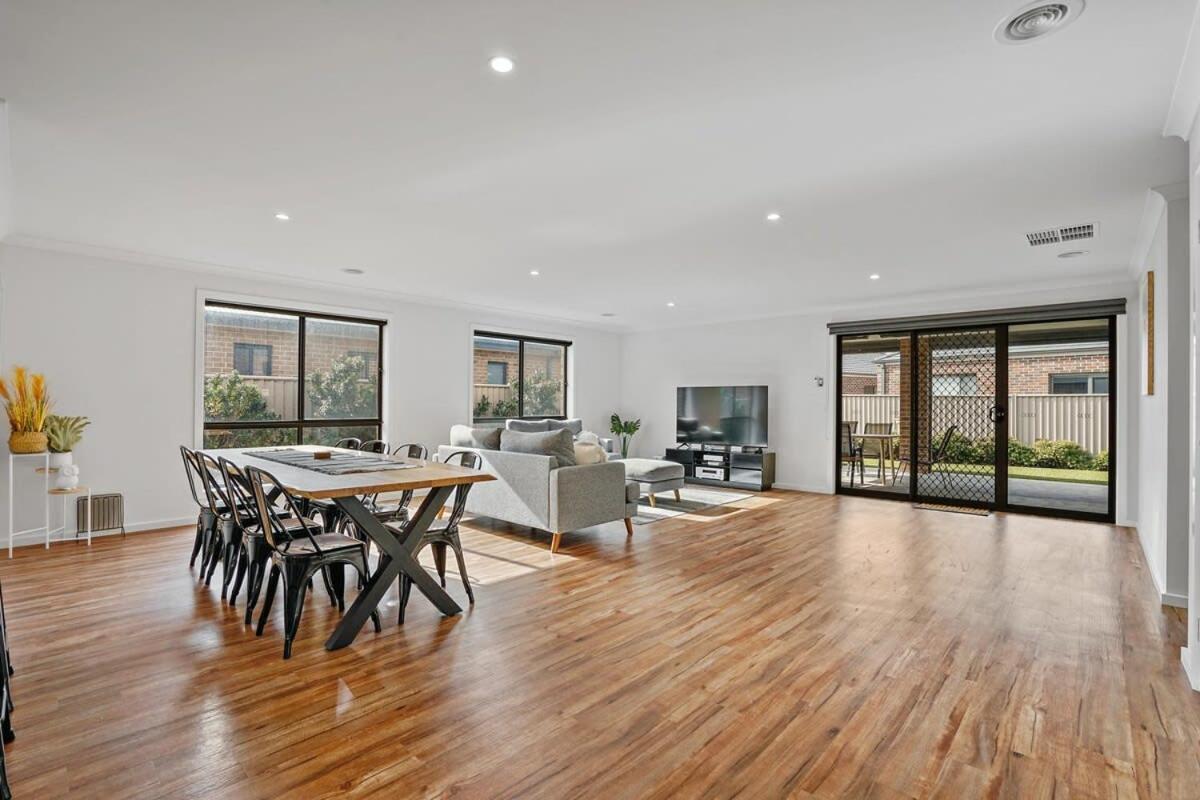 Beautiful Golden Point - Style&sophistication Holiday home