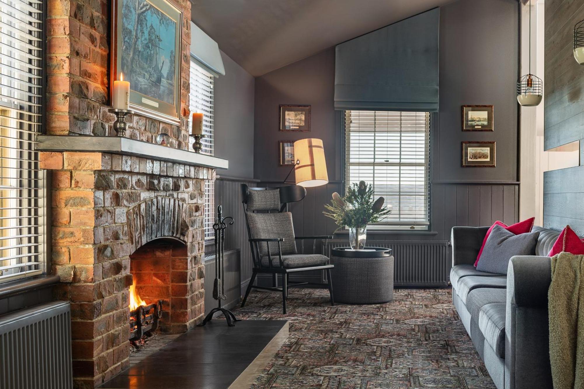 Sovereign Hill Hotel 4*