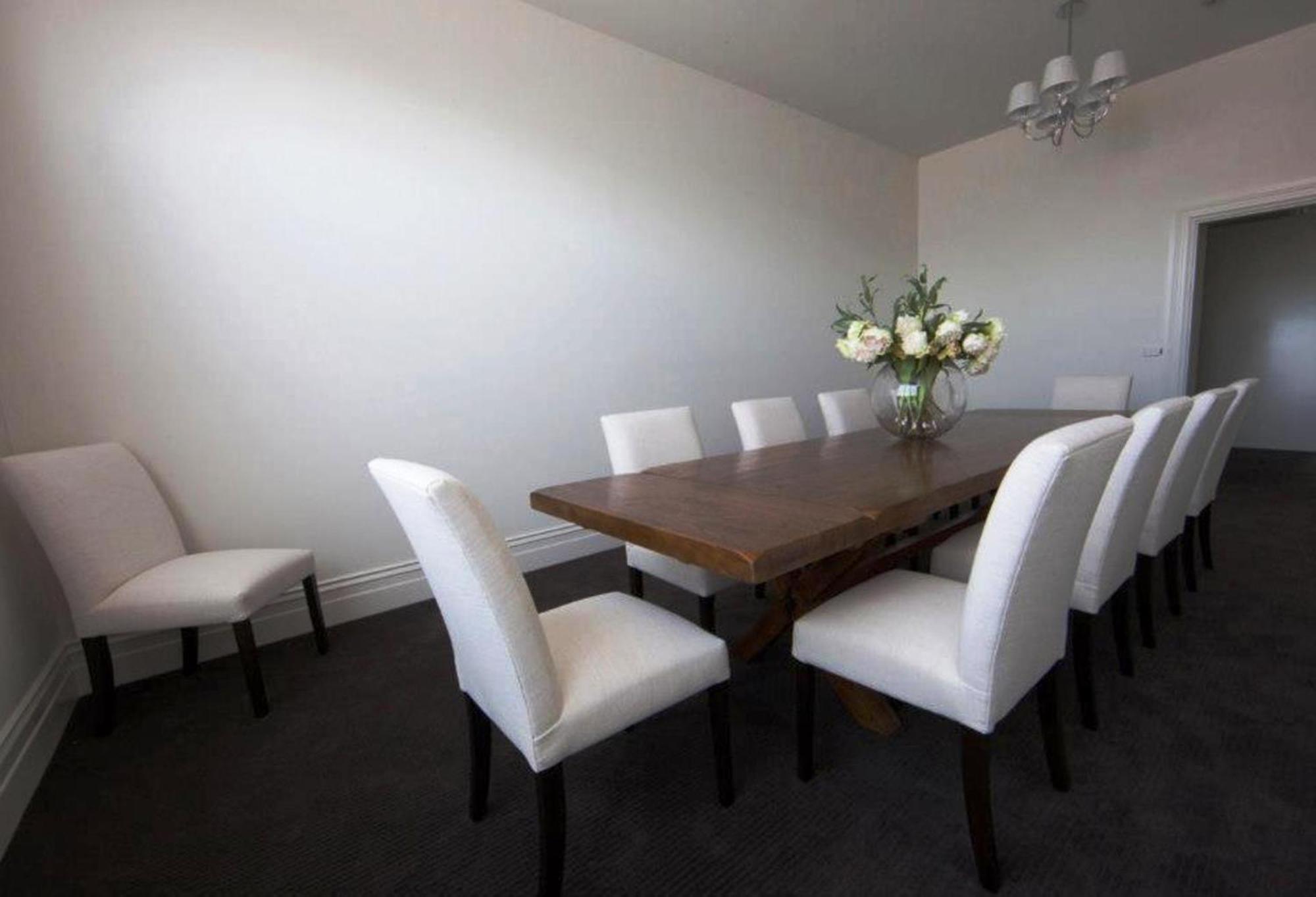 Aparthotel Premier 4*