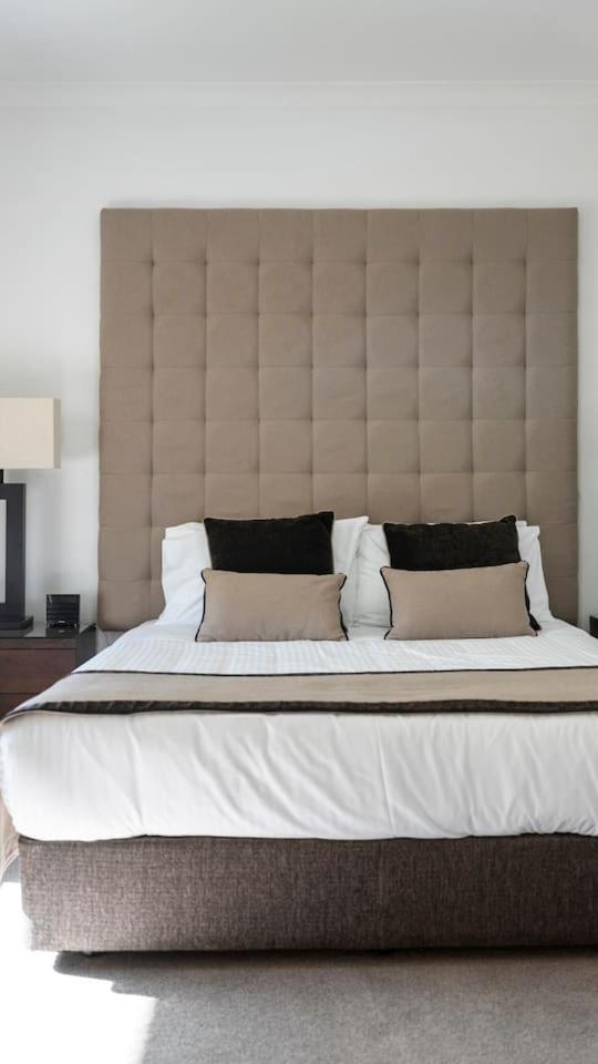 Goldwood Gem - Relaxed Country Escape For Families Holiday home