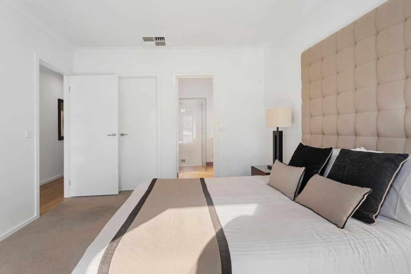 Goldwood Gem - Relaxed Country Escape For Families Holiday home
