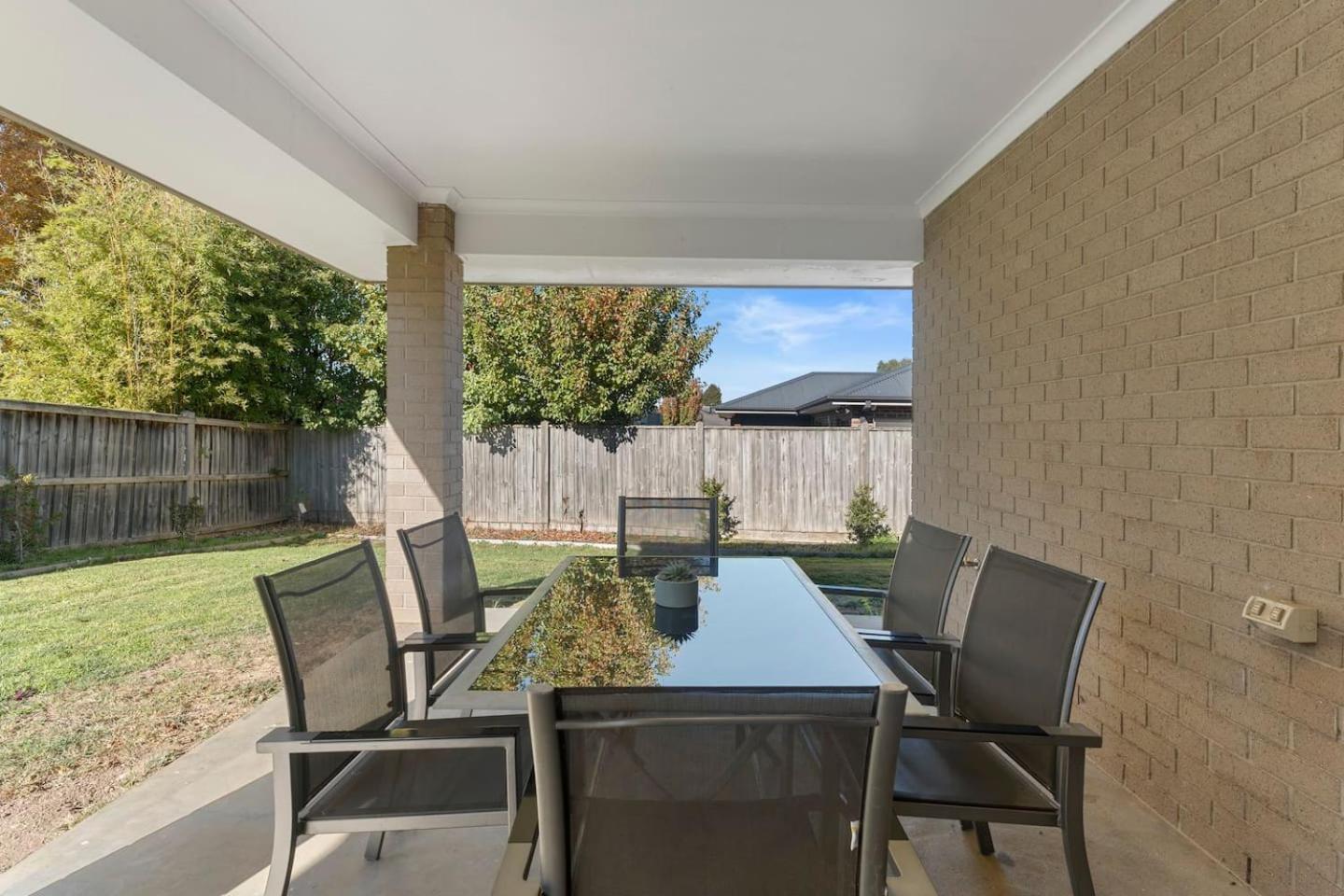 Goldwood Gem - Relaxed Country Escape For Families Holiday home Ballarat