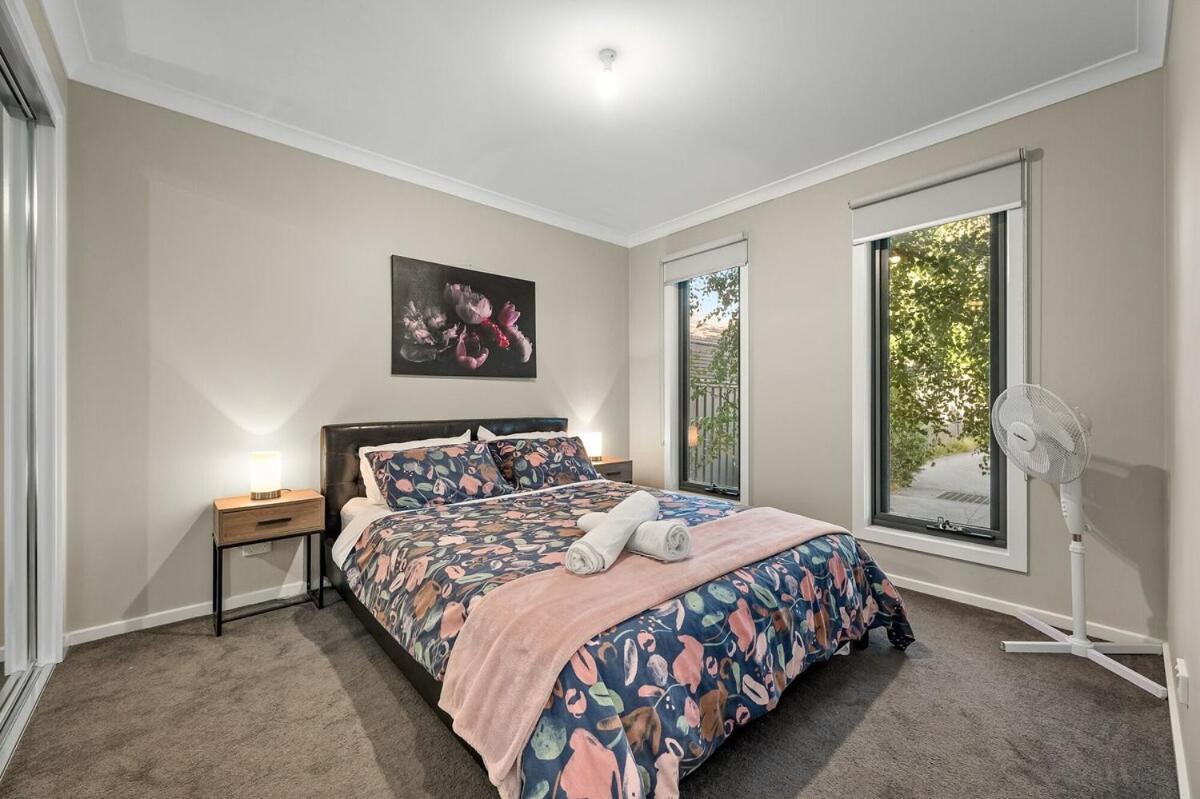 Sovereign Hill Close -private, Peaceful, Modern Apartment