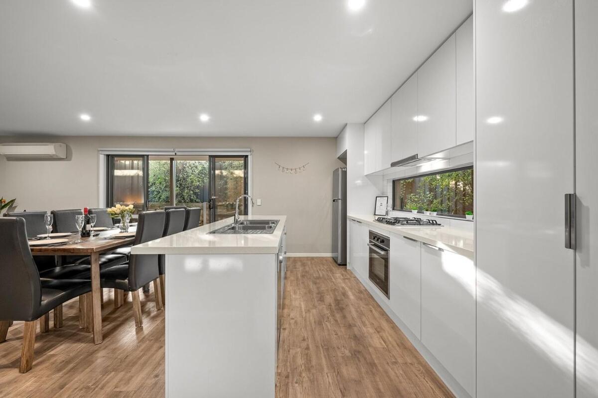 Sovereign Hill Close -private, Peaceful, Modern Apartment *