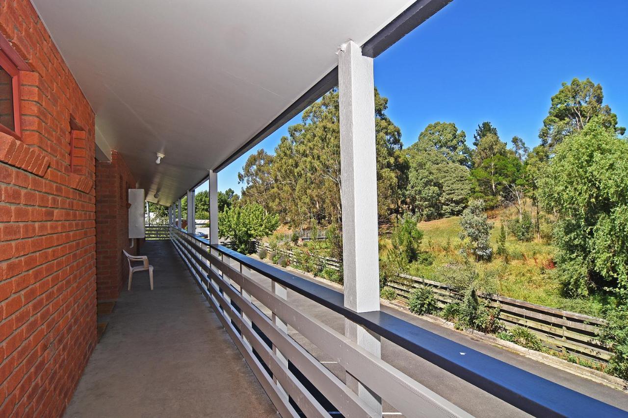 Main Lead Motel