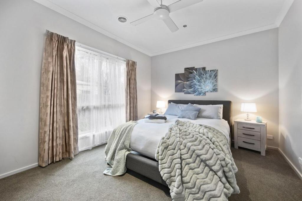 4min To Sovereign Hill - Parking & Wifi