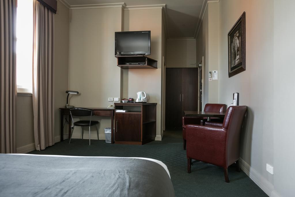 Hotel Oscars And Cafe Bar Ballarat