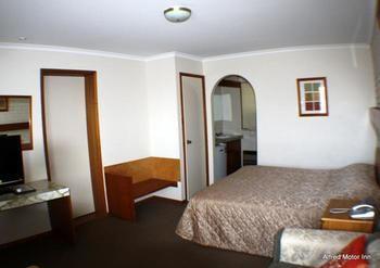 Alfred Motor 3*