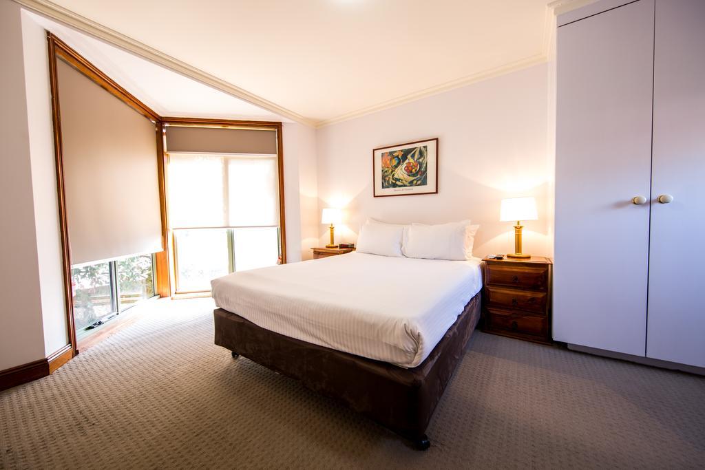 Mercure & Convention Centre