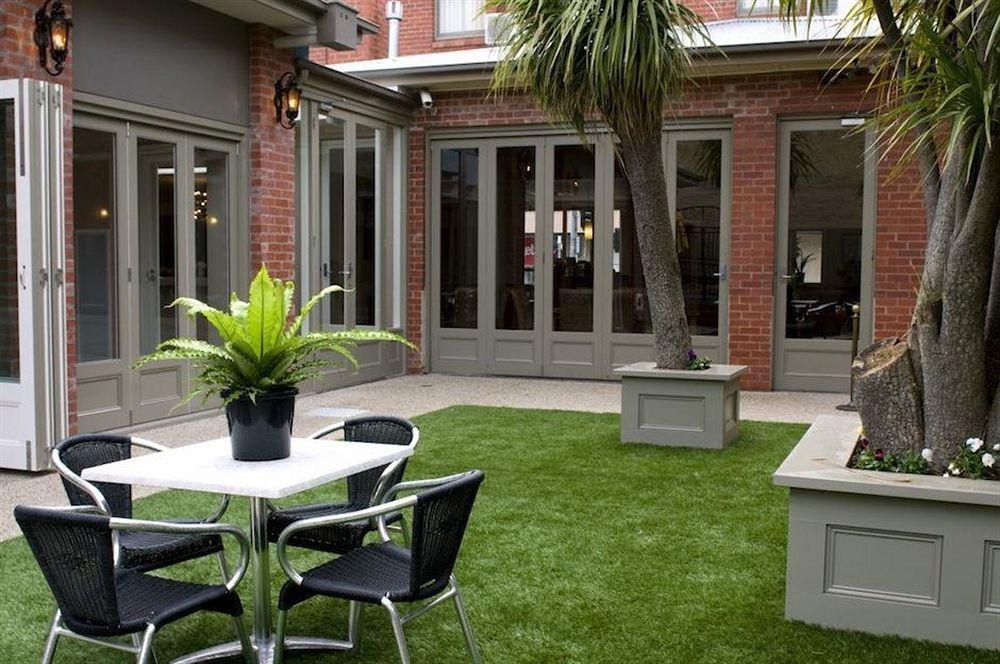 Oscars And Cafe Bar Hotel Ballarat