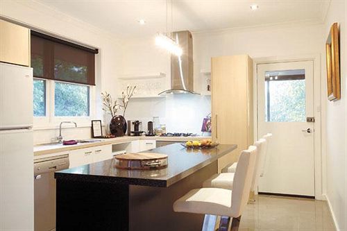 Aparthotel Wendouree Luxury On Webster 4*