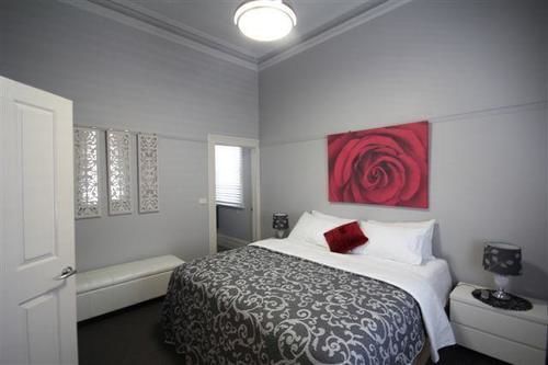 Sovereign Views Aparthotel 4*