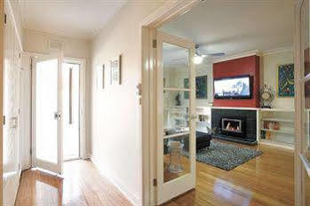 Wendouree Luxury On Webster Aparthotel