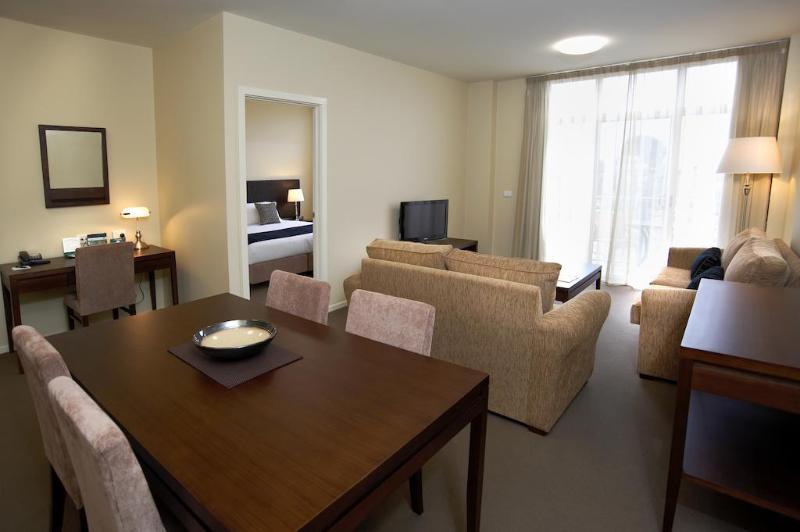 Aparthotel Quest 4*