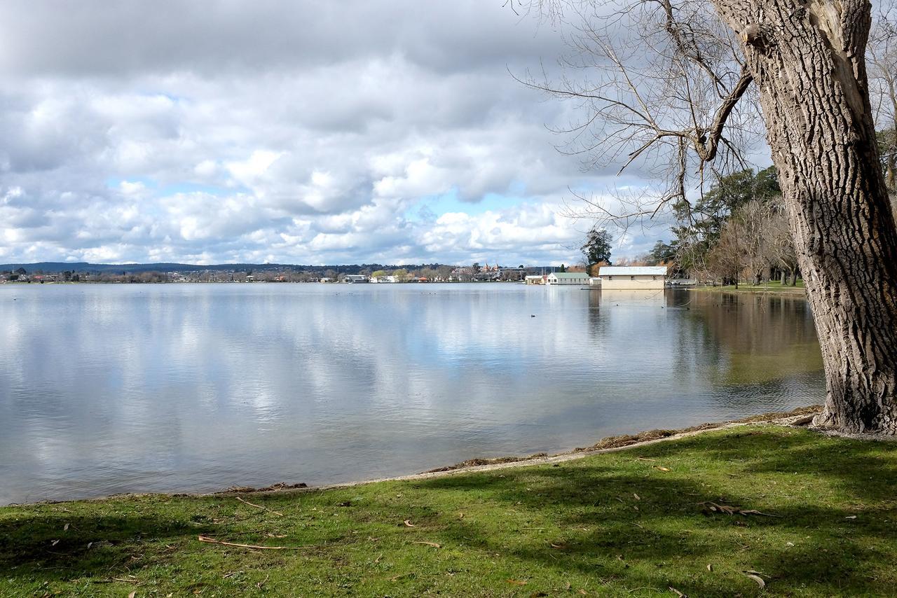 Be On Lydiard Too * Ballarat